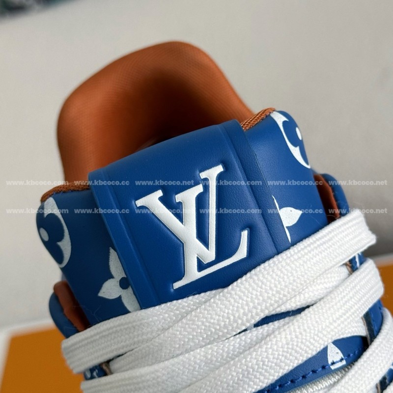 L0*is V*t0n TRAINER SNEAKERS