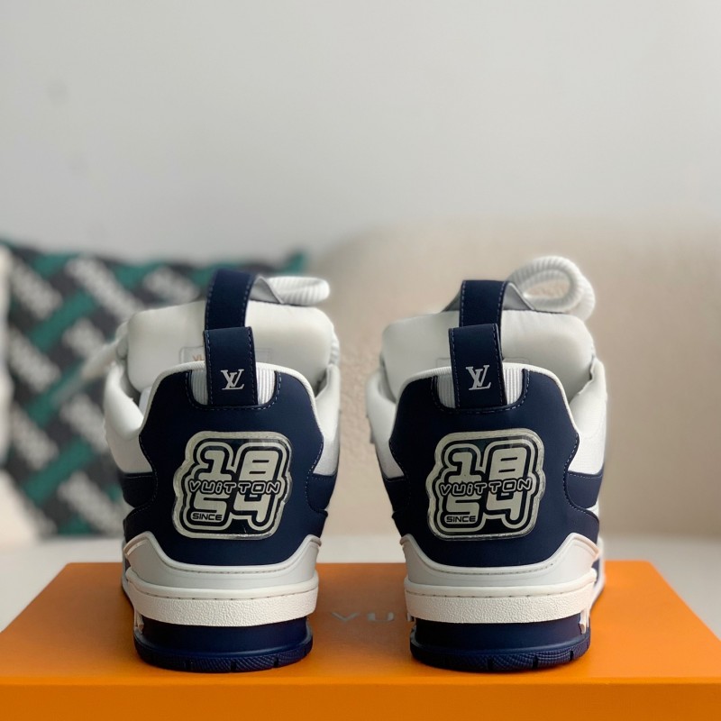 L0*is V*t0n  RUNNER TATIC  Sneakers