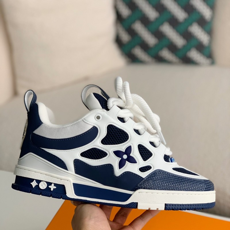 L0*is V*t0n  RUNNER TATIC  Sneakers