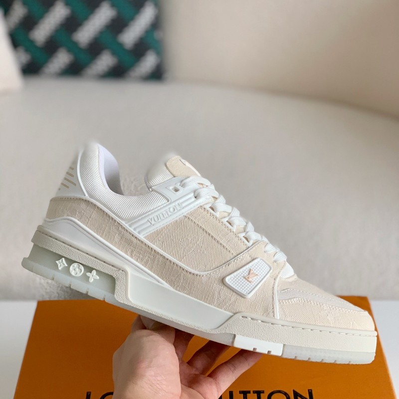 L0*is V*t0n TRAINER 1A8Z4S Sneakers