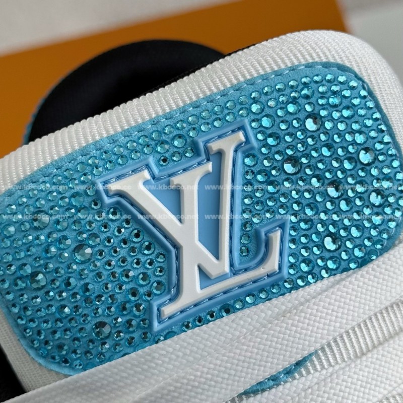 L0*is V*t0n Trainers Sneakers
