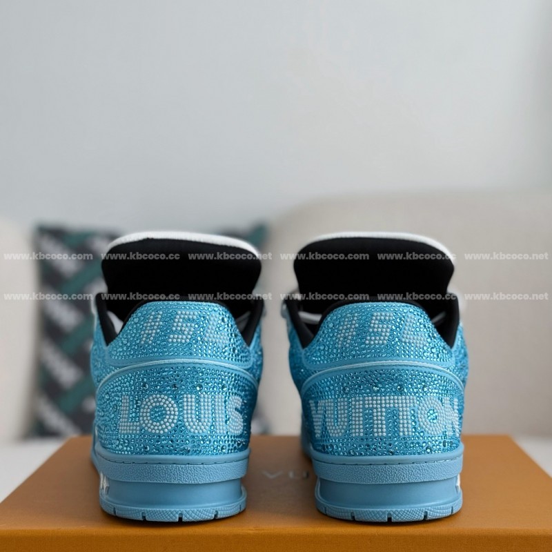 L0*is V*t0n Trainers Sneakers