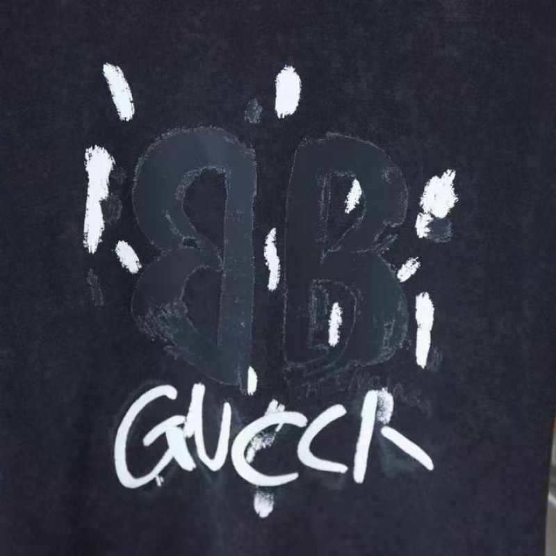 Ba*len*cia*ga SpringSummer New Joint Lettering Distressed Graffiti Printed T-shirt