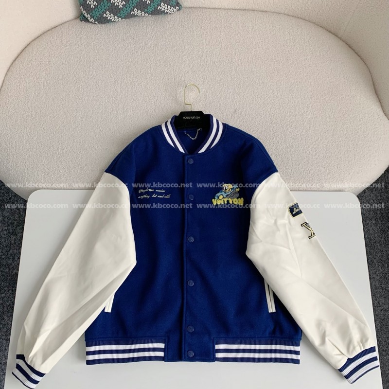 L0*is V*t0n  Jacket