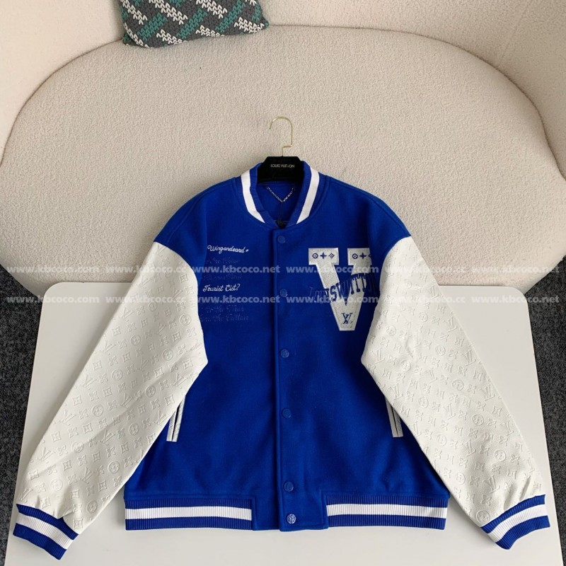 L0*is V*t0n  Jacket