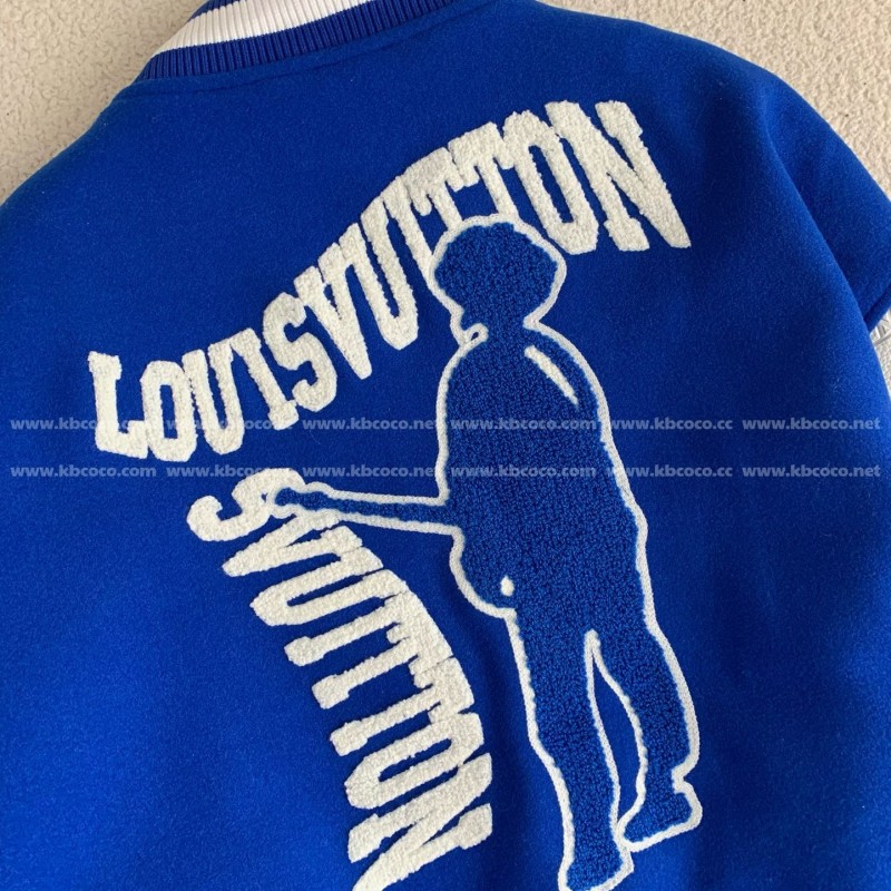 L0*is V*t0n  Jacket