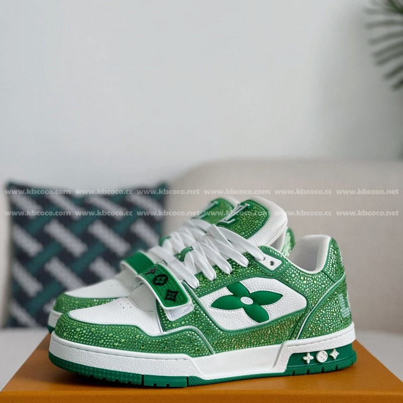 L0*is V*t0n Trainers Sneakers