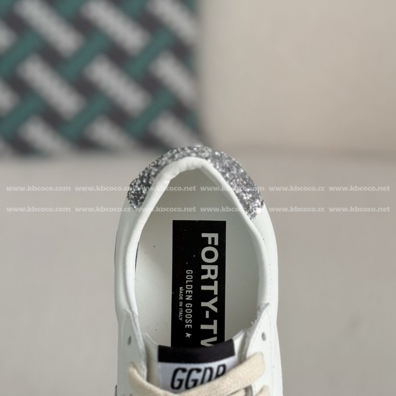 Golden Go*e Forty-TWO Casual sneakers
