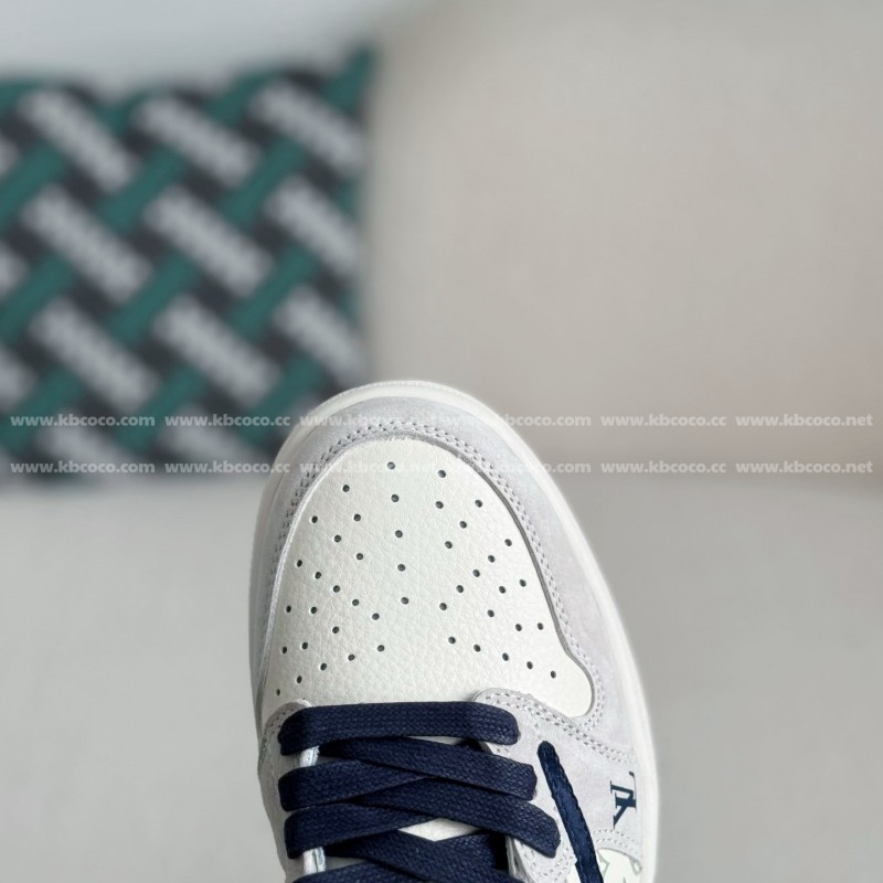 L0*is V*t0n x Jordan Air Jordan Casual Sneakers