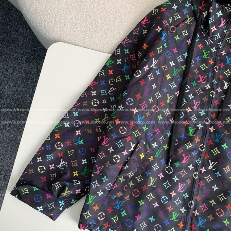 L0*is V*t0n Full Logo Print Jackets