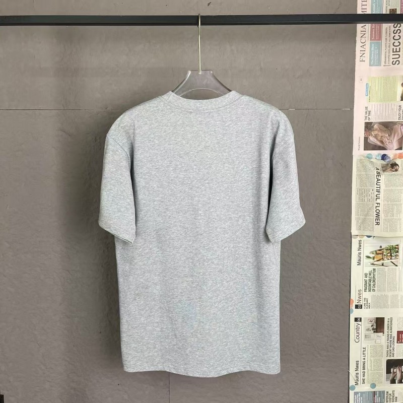 L0ew* new embroidered short sleeves