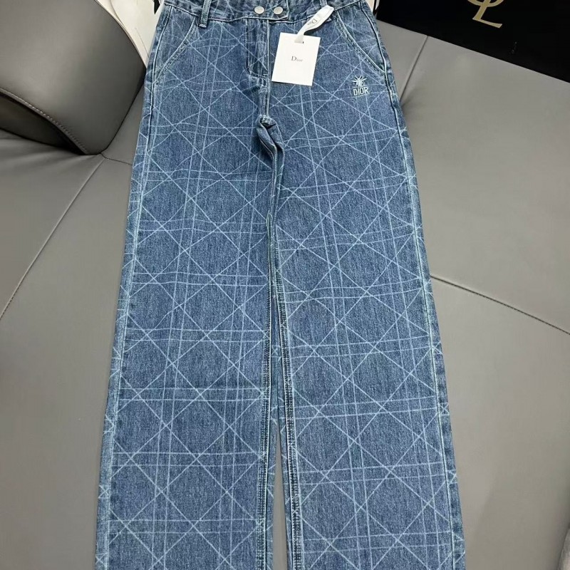 D*0r diamond laser embroidered jeans