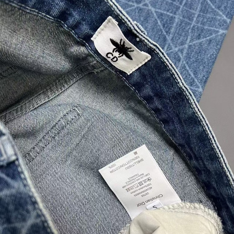 D*0r diamond laser embroidered jeans