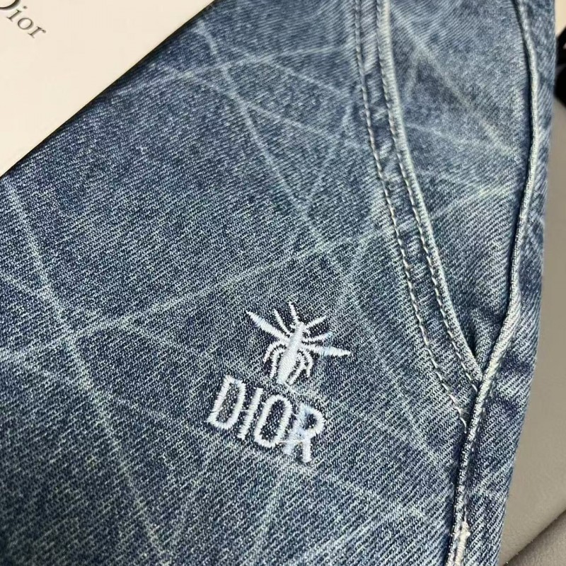 D*0r diamond laser embroidered jeans