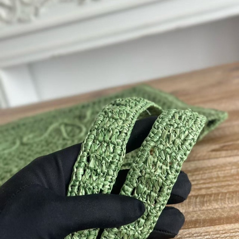 chloe spring and summer new style SUMMER BANANA dopamine color green pure handmade straw woven bag S