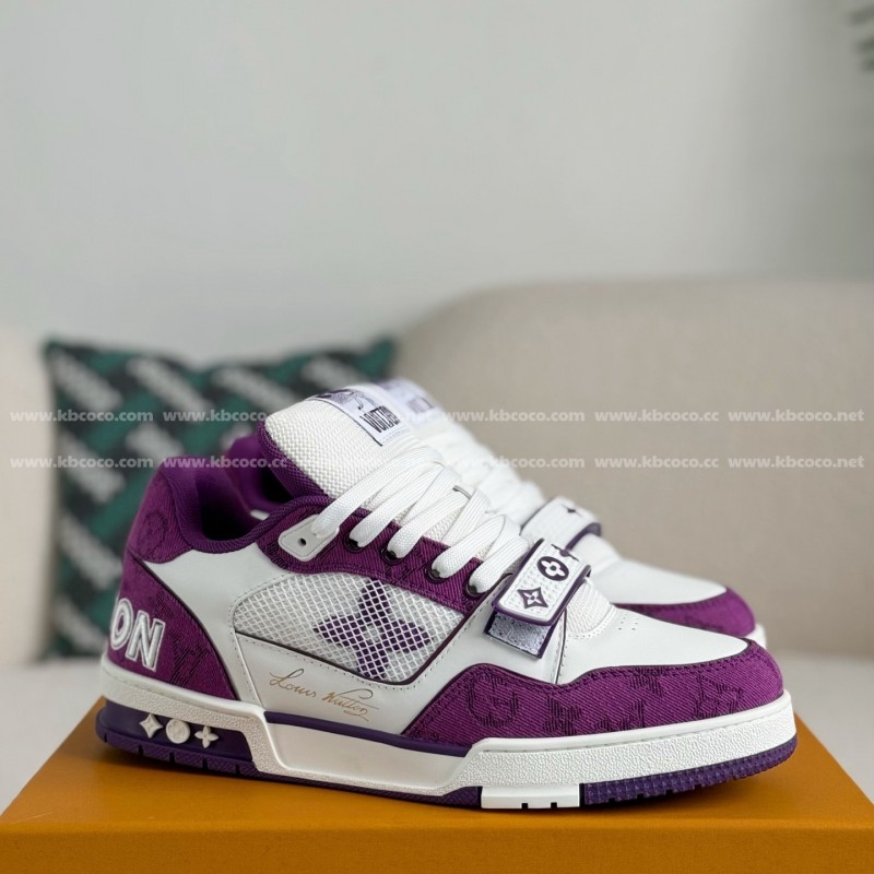 L0*is V*t0n TRAINER SNEAKERS