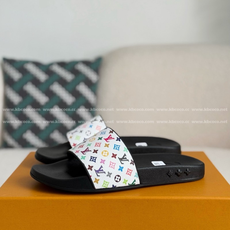 L0*is V*t0n SLIPPERS