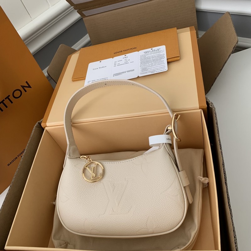 L0*is V*t0n 23 New MINI MOON Handbag M82519, Top Quality Size: 20.5 * 11 * 5cm
