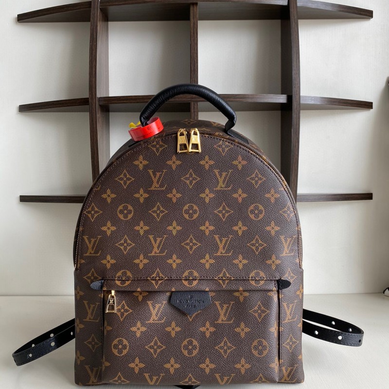 L0*is V*t0n Bag