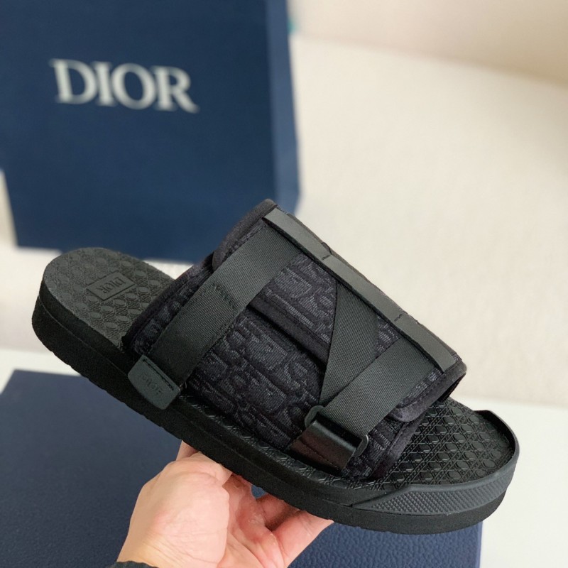 D*0r Alpha Sandals