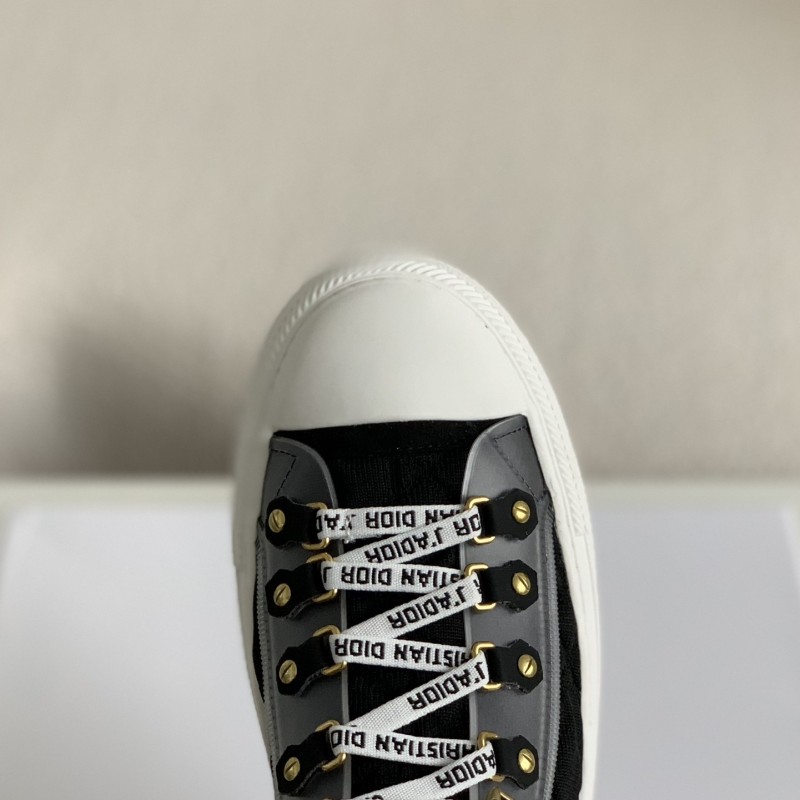 D*0r high Sneaker
