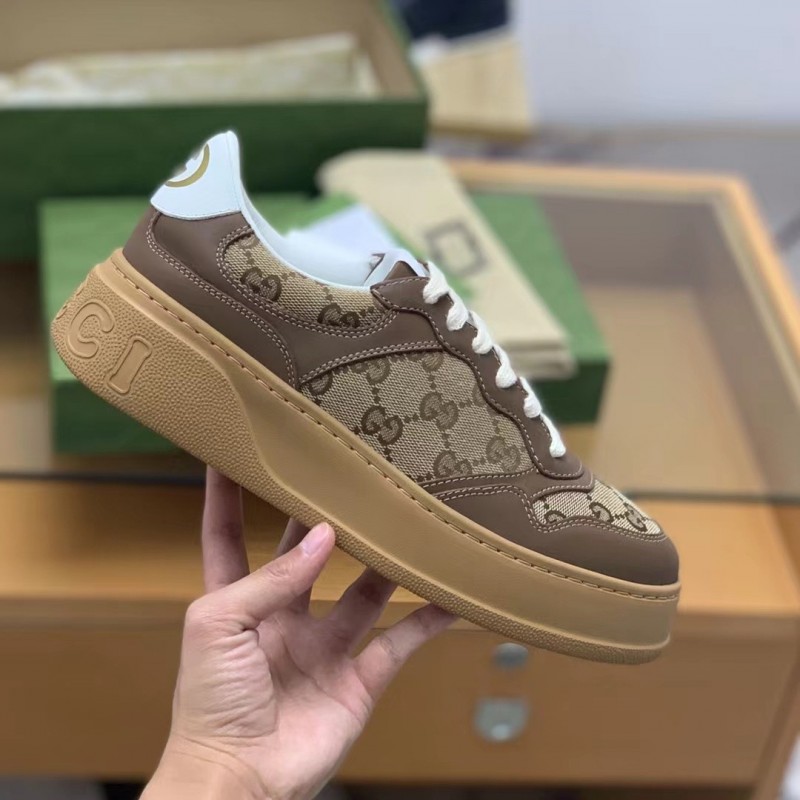 G*u*i sneakers Cowhide