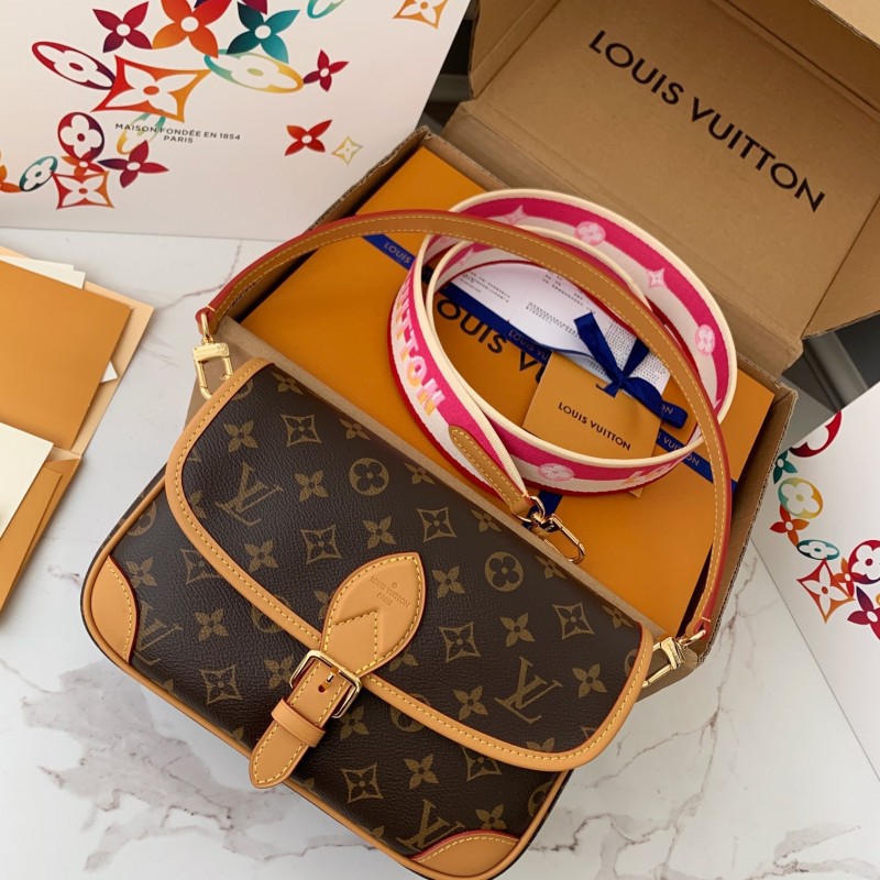 L0*is V*t0n Borsa Diane M46049，Size：9*15*24cm