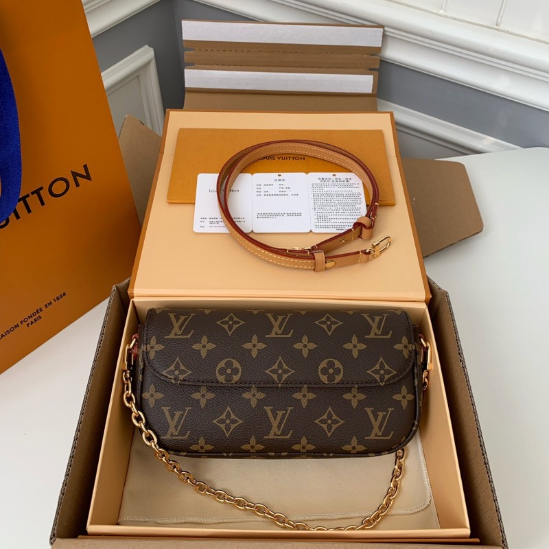 L0*is V*t0n Portafoglio con catenella Ivy M81911，Size：23.5*12*4.3cm