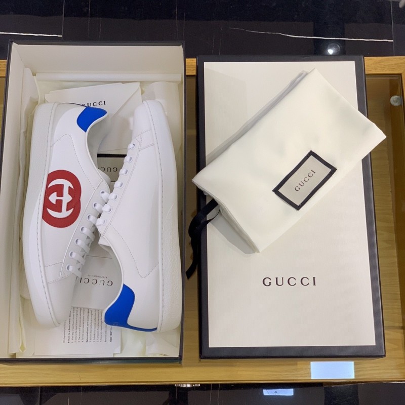 G*u*i sneakers S*pport chip phone sensing