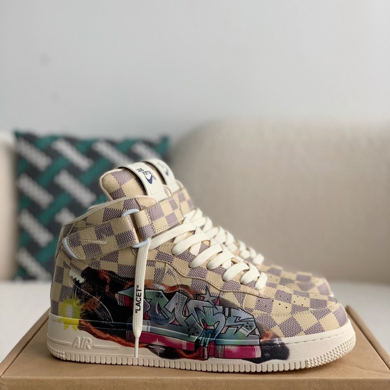 L0*is V*t0n X NIKE AIR FORCE 1 high Sneaker
