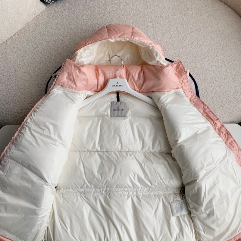 Moncler Thick down jacket for women-pink