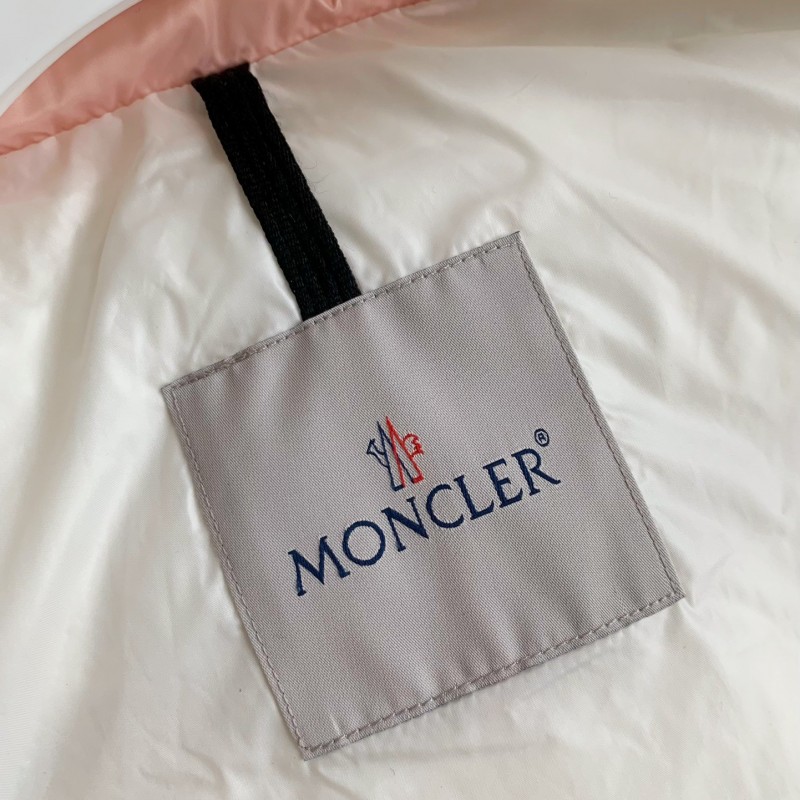 Moncler Thick down jacket for women-pink
