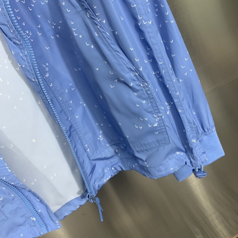 L0*is V*t0n 2022 windproof jacket