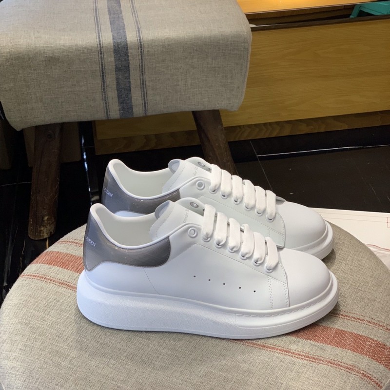 Ale*d*r M*Q*en MQ Gun stripe Sneakers