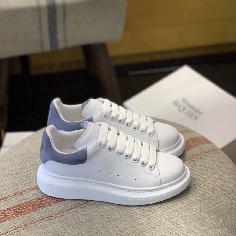Ale*d*r M*Q*en Mist Blue velvet tail Sneakers