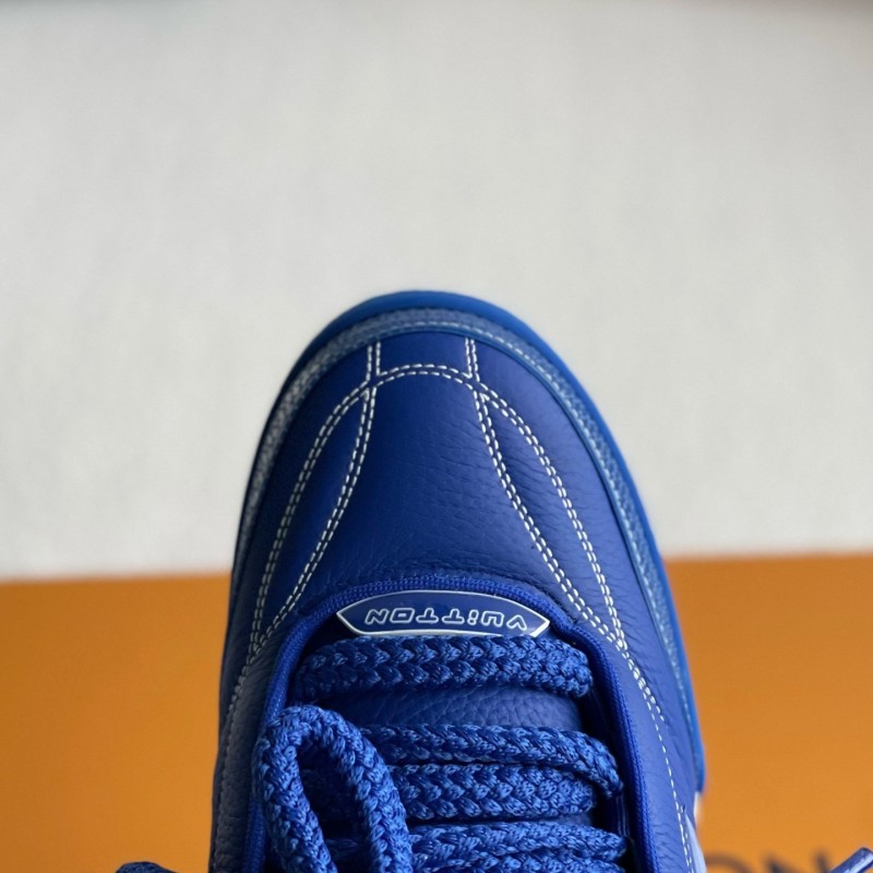 L0*is V*t0n Skate Sneakers