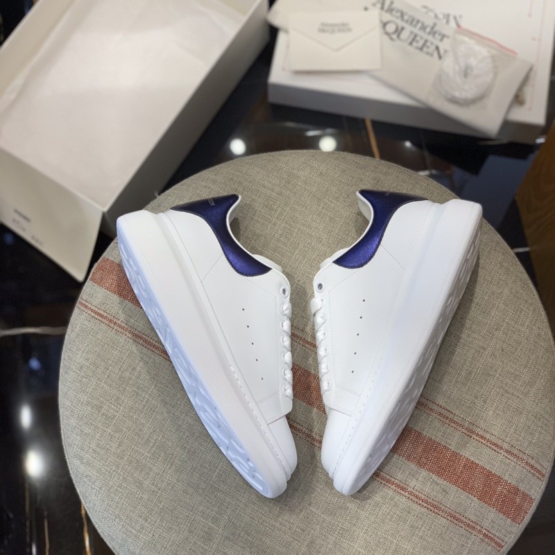 Ale*d*r M*Q*en MQ plating blue velvet tail Sneakers