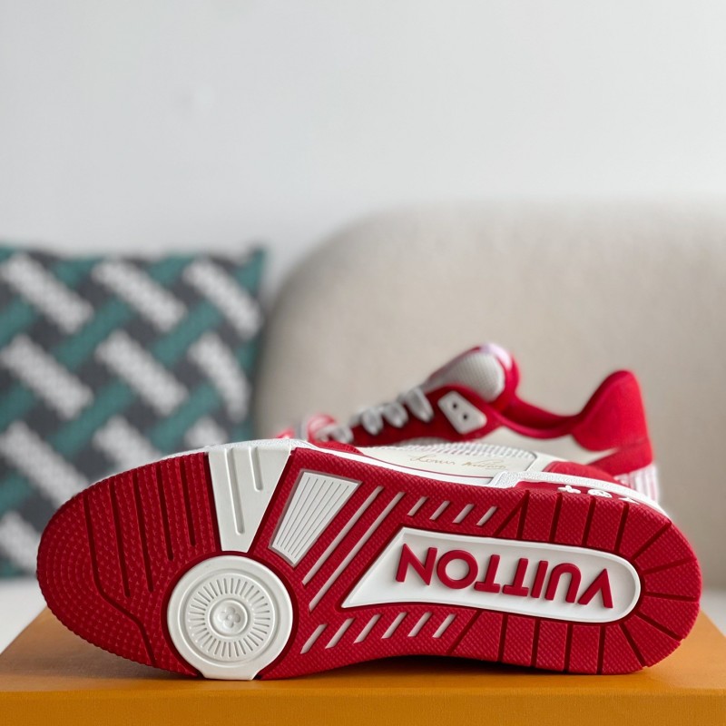 L0*is V*t0n TRAINER Sneakers