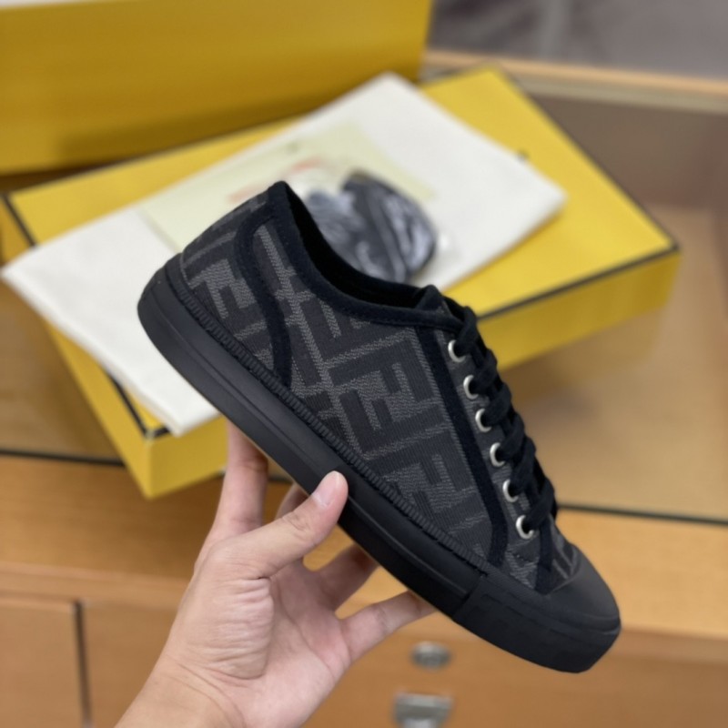 F**di Canvas shoe Sneakers