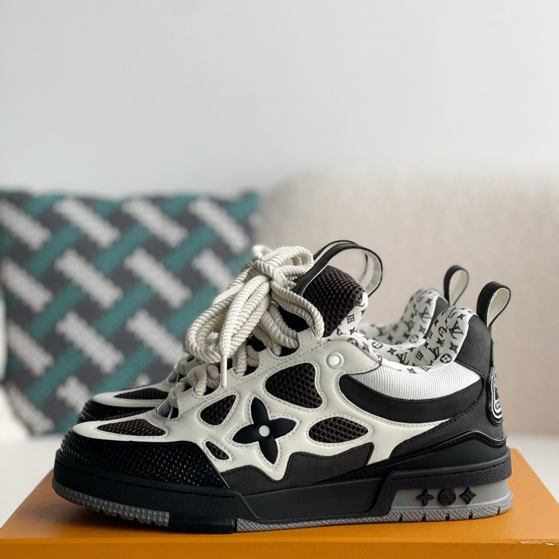 L0*is V*t0n Skate Sneakers