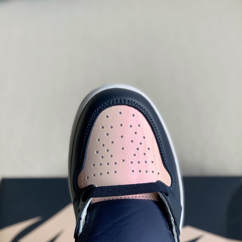 Air Jordan 1 High Sneanker