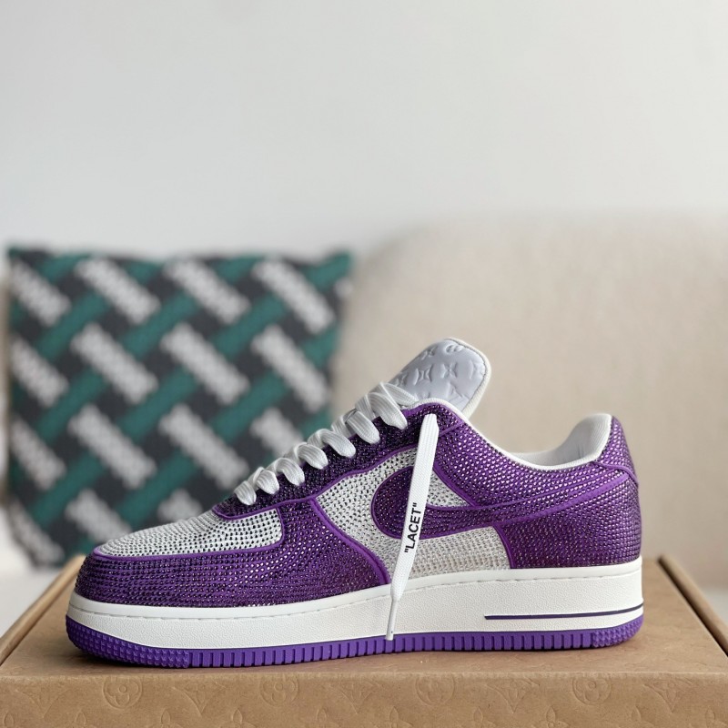 L0*is V*t0n × NIKE AIR FORCE 1 SNEAKER