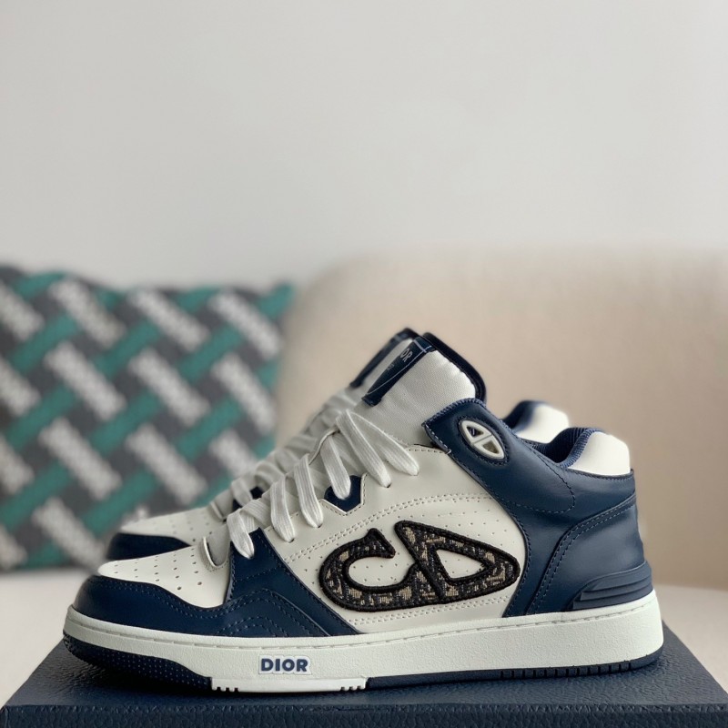 D*0r B57 New Sneaker