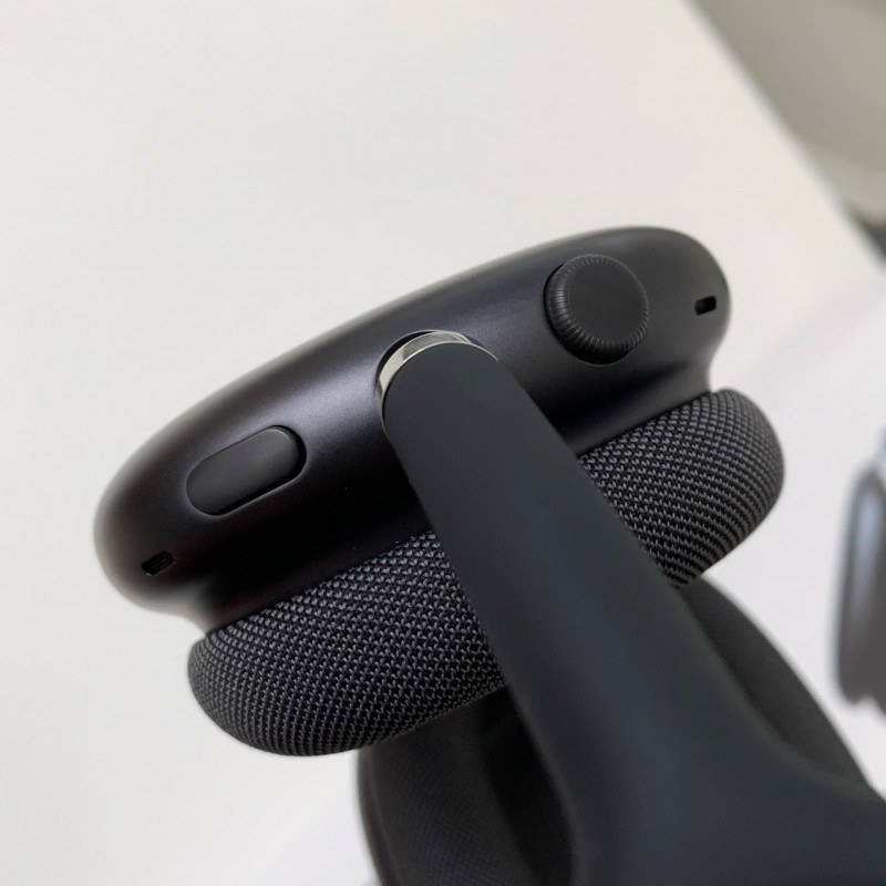 Apple AirPods Max