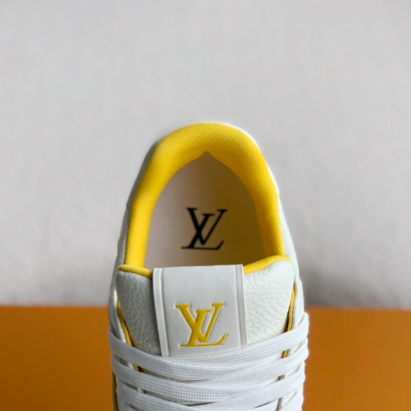L0*is V*t0n TRAINER Sneakers