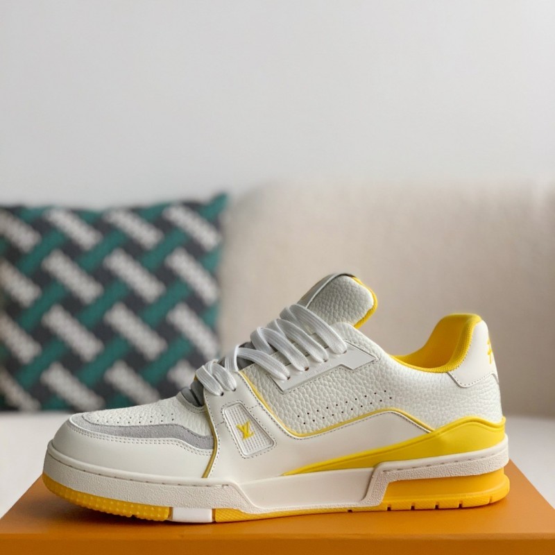 L0*is V*t0n TRAINER Sneakers