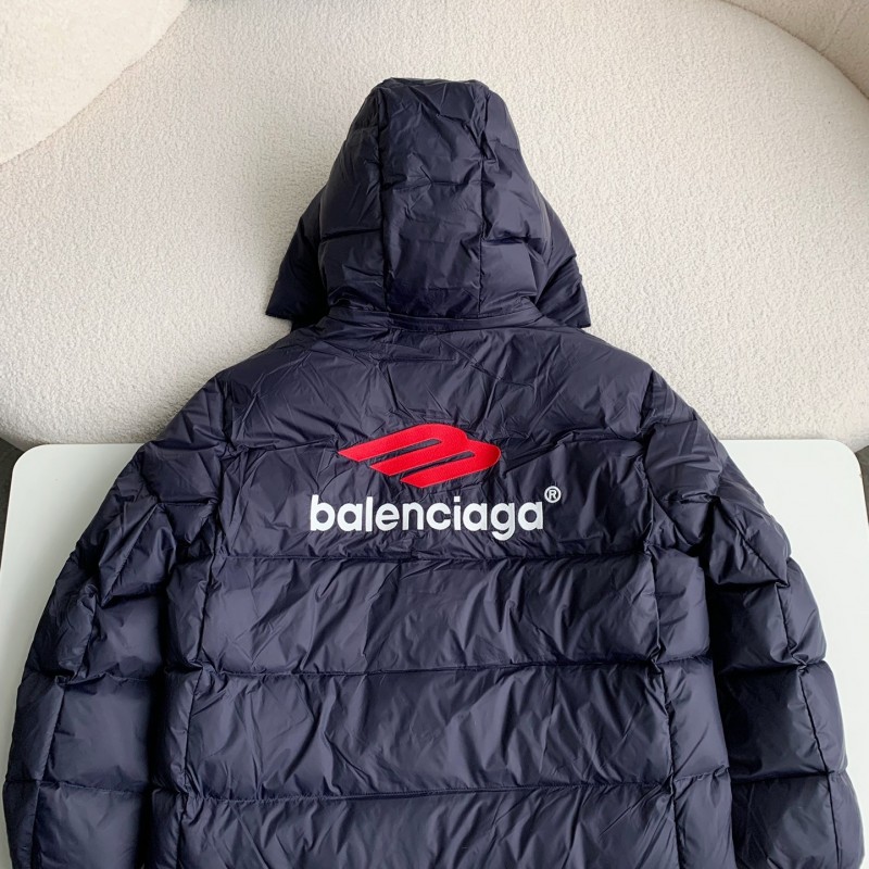 Ba*len*cia*ga Short men