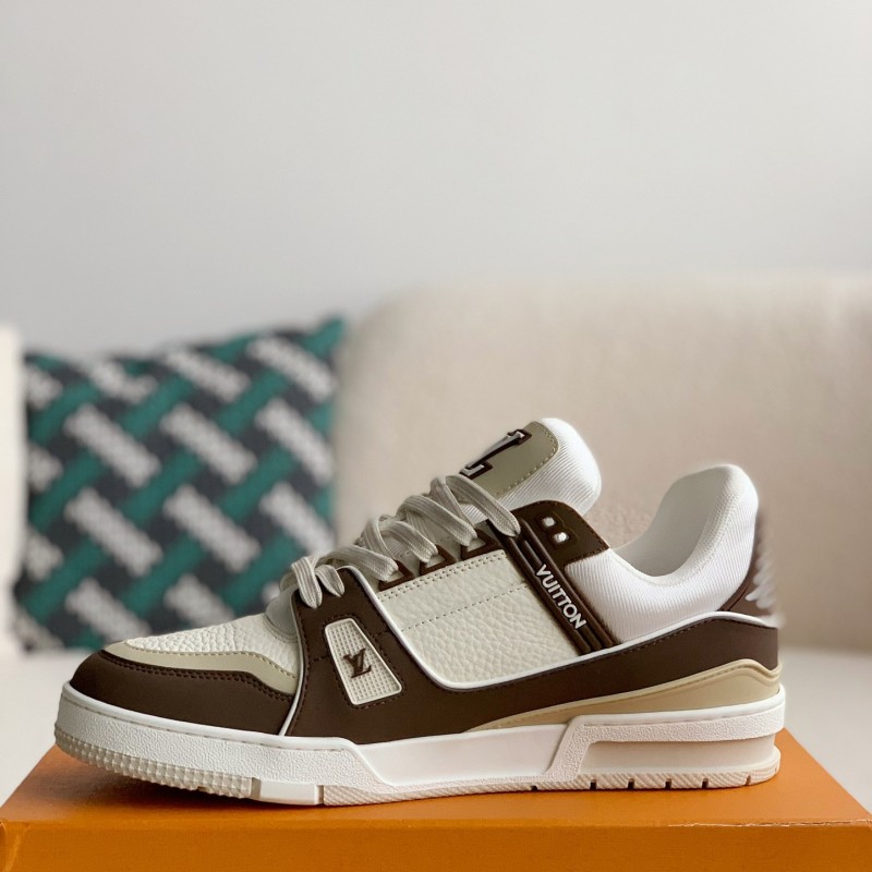 L0*is V*t0n Trainer Sneakers