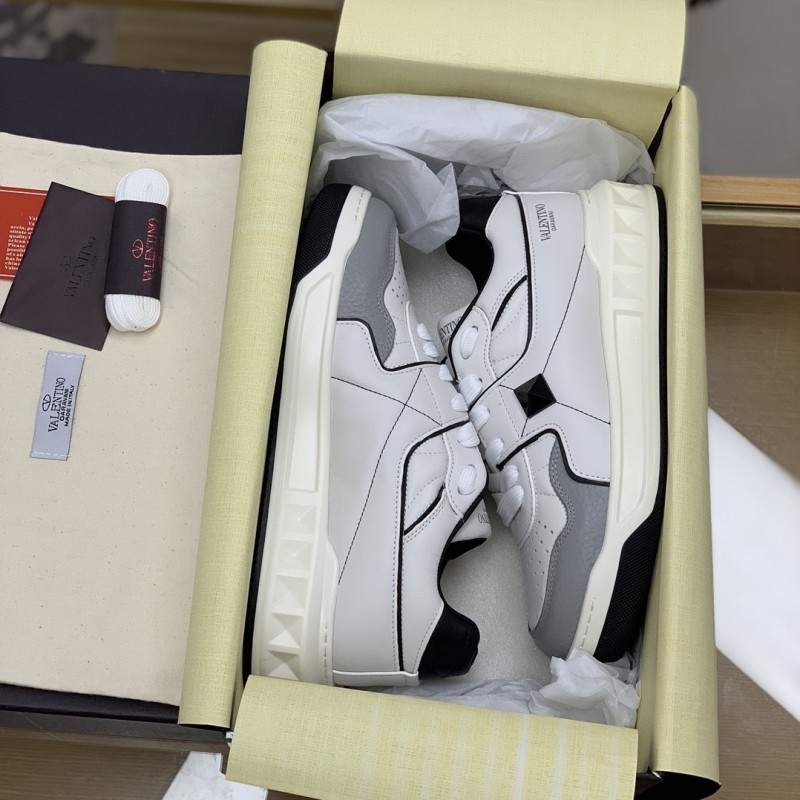 va*t*no sneakers
