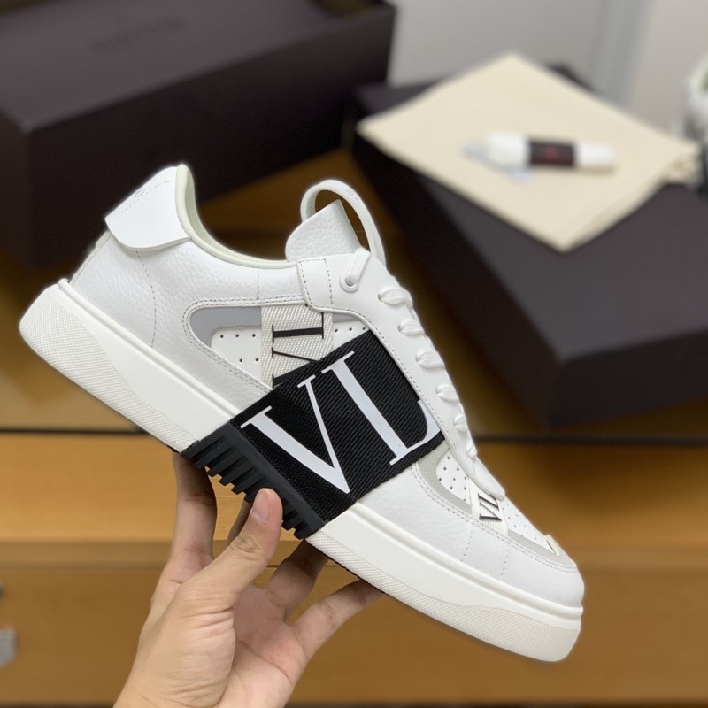 va*t*no sneakers